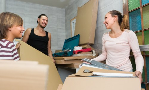 Man and van service loading furniture in Ratcliff