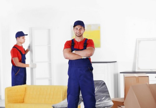 Professional packing services in Ratcliff for a smooth home move